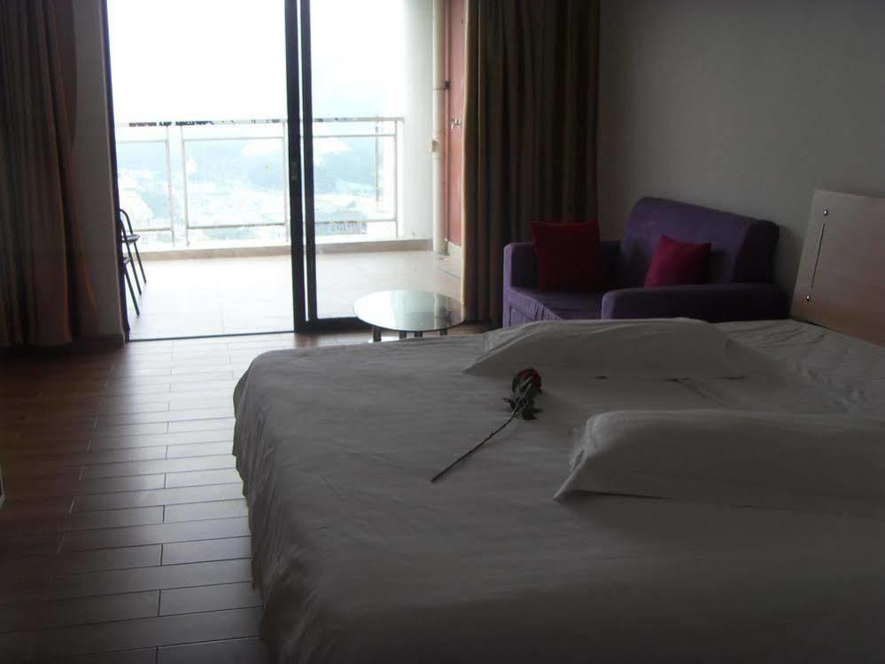 Shenzhen Yuanyuan Seaview Apartment Exterior photo